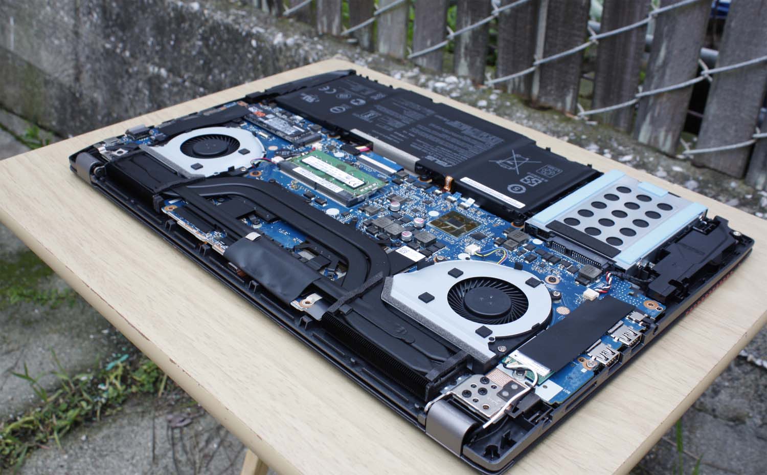 Замена или ремонт видеочипа ноутбука Compaq в Гомеле
